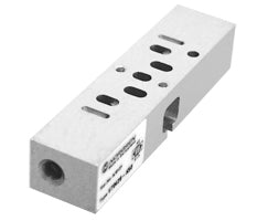 V70435-A50, Sandwich plate with additional pressure port 1