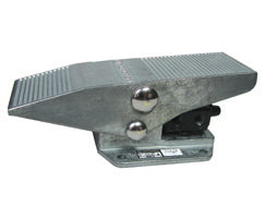 03068102, Super X 3/2 manual valve, Black, Pedal/Spring, G1/4